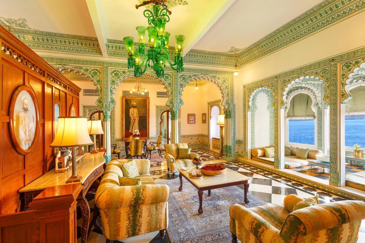 Shiv Niwas Palace By Hrh Group Of Hotels Удайпур Экстерьер фото