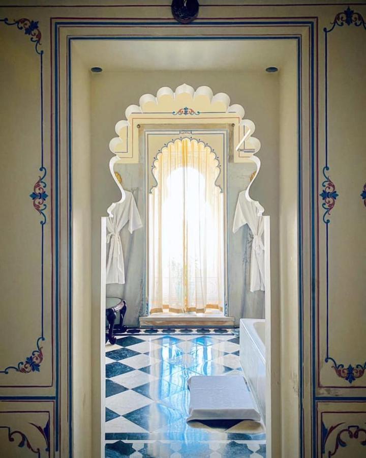 Shiv Niwas Palace By Hrh Group Of Hotels Удайпур Экстерьер фото