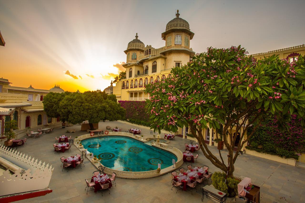Shiv Niwas Palace By Hrh Group Of Hotels Удайпур Экстерьер фото