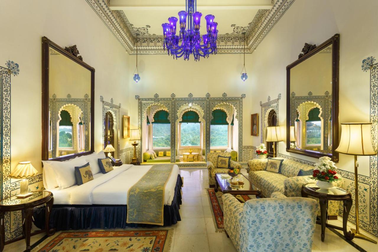 Shiv Niwas Palace By Hrh Group Of Hotels Удайпур Экстерьер фото